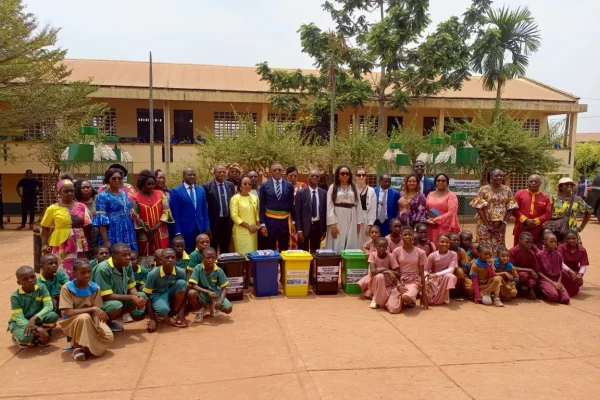 Fight against unsanitary conditions: heading towards the greening of primary schools