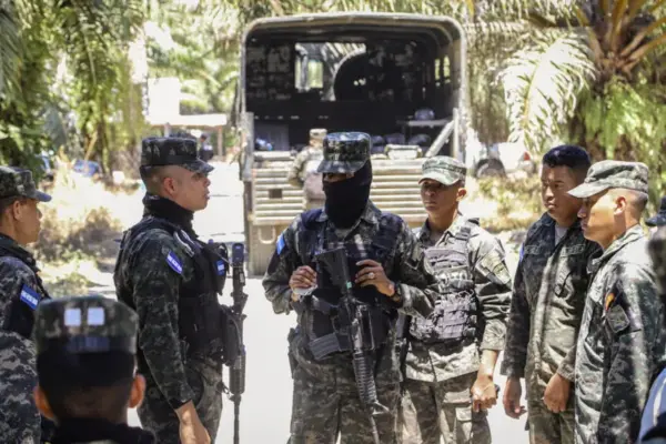 Honduras : au moins 24 morts dans deux attaques armées